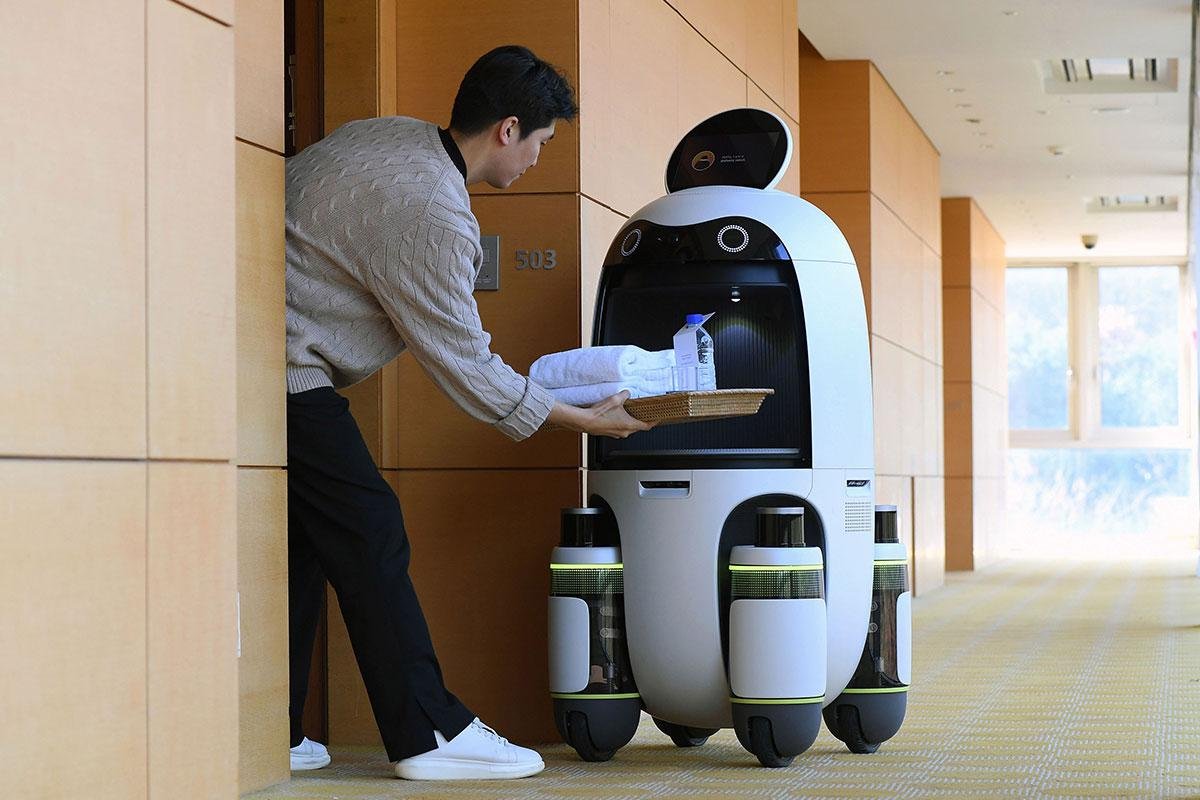 Robot-assisted service